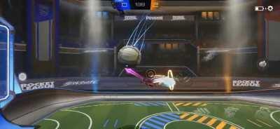 Some more Sideswipe gameplay for those interested.