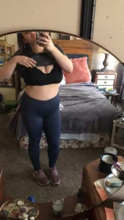 &amp;amp; don&rsquo;t it feel G O O D!