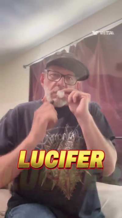 Blowin Clouds to Eminem 😚💨💨💨