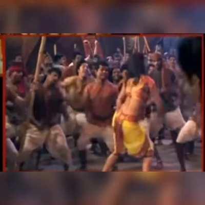 Somebody enhance this 🍑