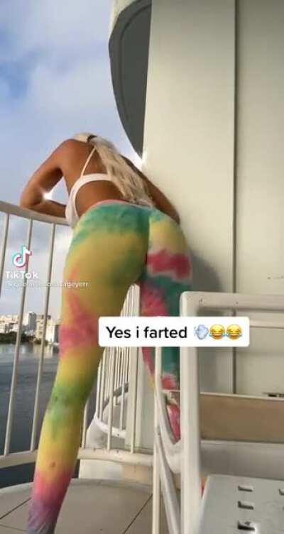 Well Wasn’t Expecting That 😂🤤🍑🤌🏼