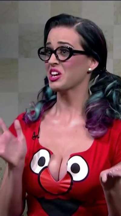 Katy Perry legendary Elmo shirt