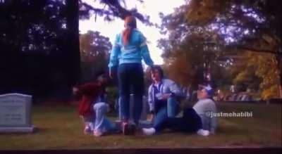 2022 humour in a nutshell