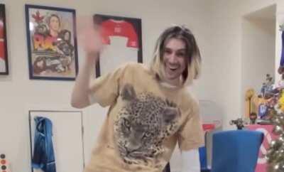 POV: The special Ed kid is saying hi :)