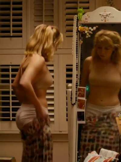 Jennette's Butt...