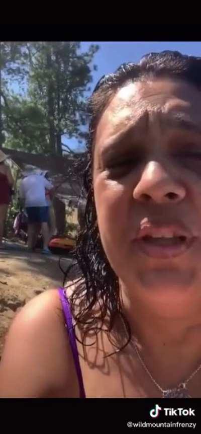 Another middle aged karen having a tantrum