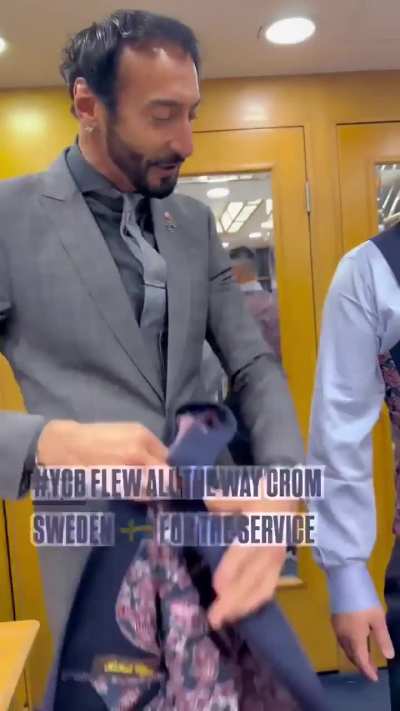 Yeah, come on baby! Show me ya broken sleeves!!