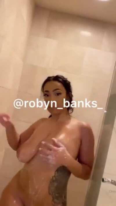 Robyn B@nks - DaBoomBoomRoom