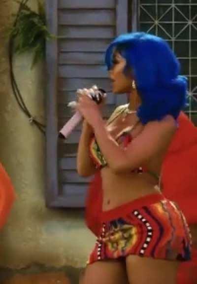 Saweetie nip slipped