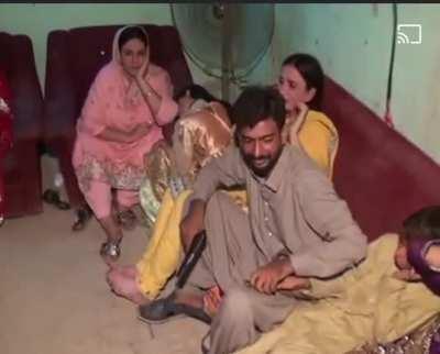 [NSFW] trying to impress all the girls in the hood while ignoring all the firearm safety rules