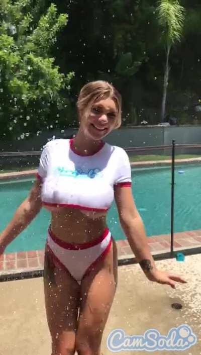 Quarantine Fun with Gabbie Carter