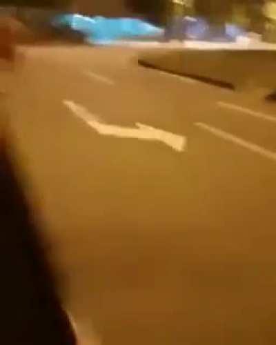 correndo do travesti