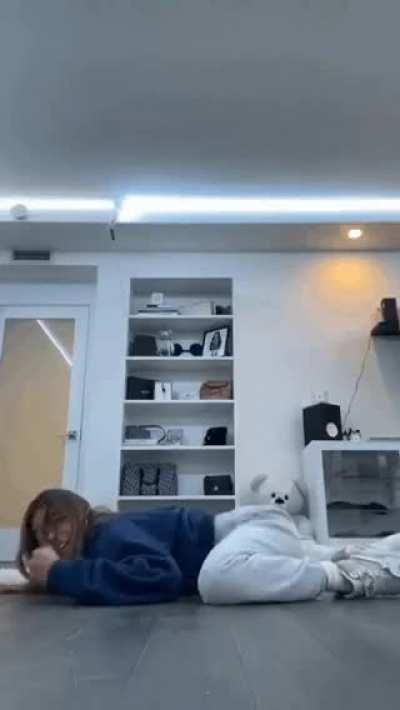 MadisonBeerLewd - Video #6109