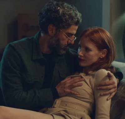 Jessica Chastain groped by Oscar Issac