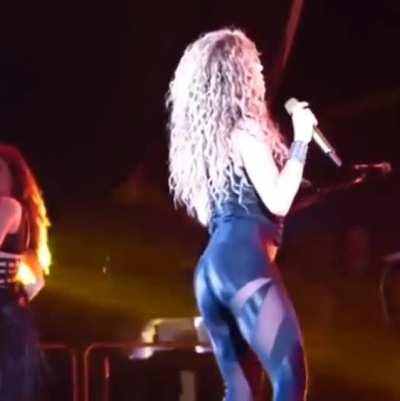 Shakira shaking it very well