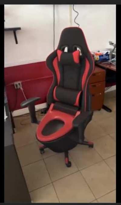 My Gaming Chair is better than yours...
