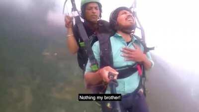 Paragliding Freakout .