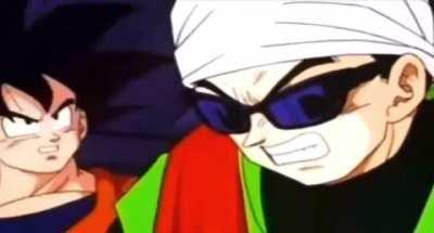 Every dbl player trying not to rising rush the player with 10 health while having 4 blue cards