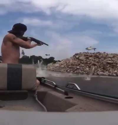 D'u bois like fishing?