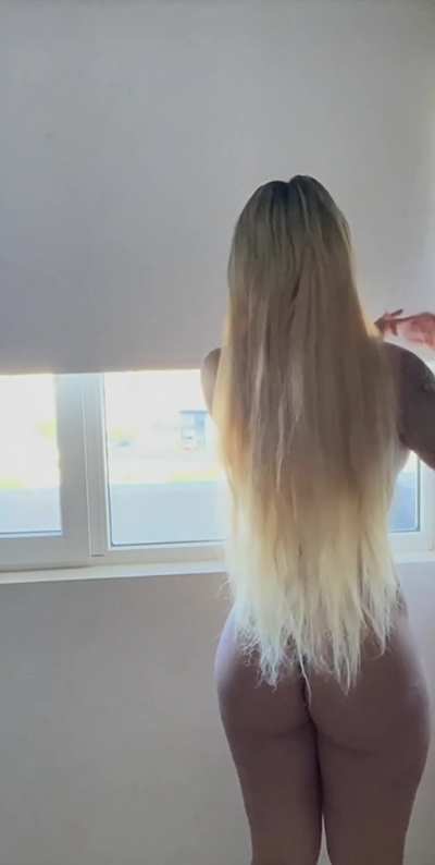 Spank me please papi