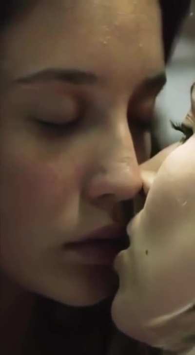 María Pedraza and Ursula 