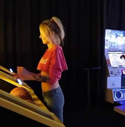 Titties in the arcade