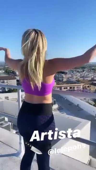 Getting ready for her workout