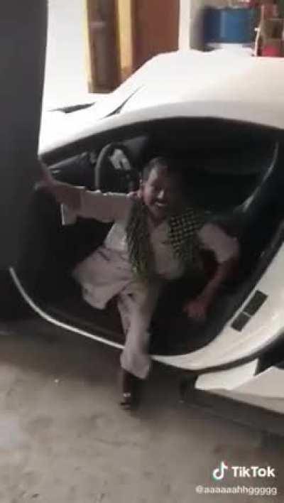 Car, car, car aaaaahhhgggg