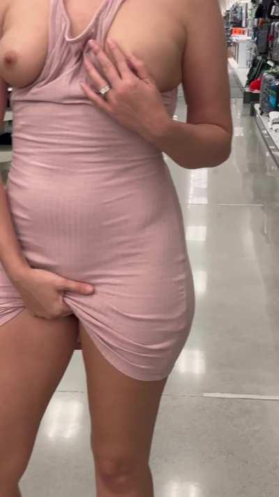 Introducing myself to this sub with my most holding the moan moment… [gif]