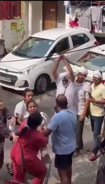 Ruckus created over parking