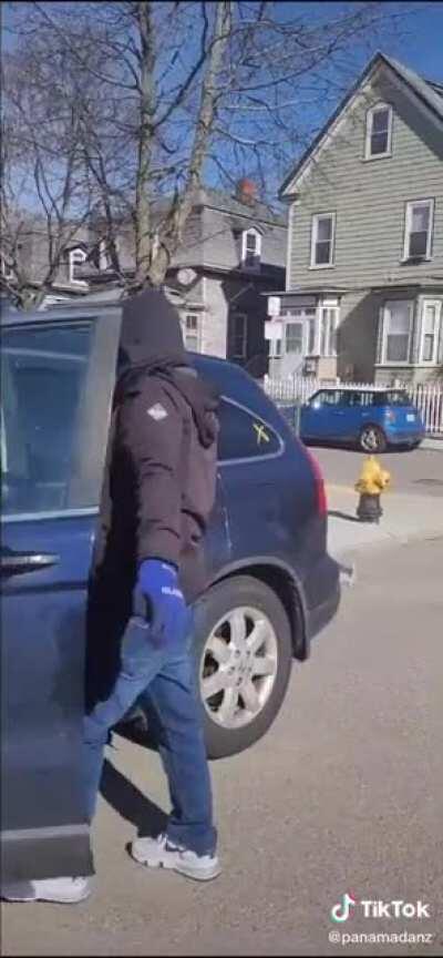 [HMBCs] While I look for a good car to replace the one I’m about to break...