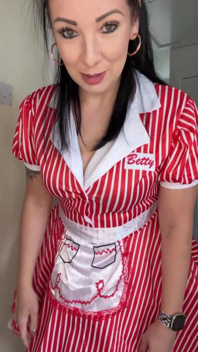 Wouldn’t you love to inhale this fart?😉