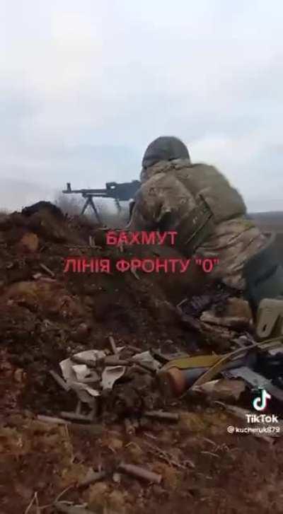 💔 A few seconds about the words “Bahmut holds on”. It is held only thanks to our defenders. We remember the value of the words «keep». And thanks for the protection!