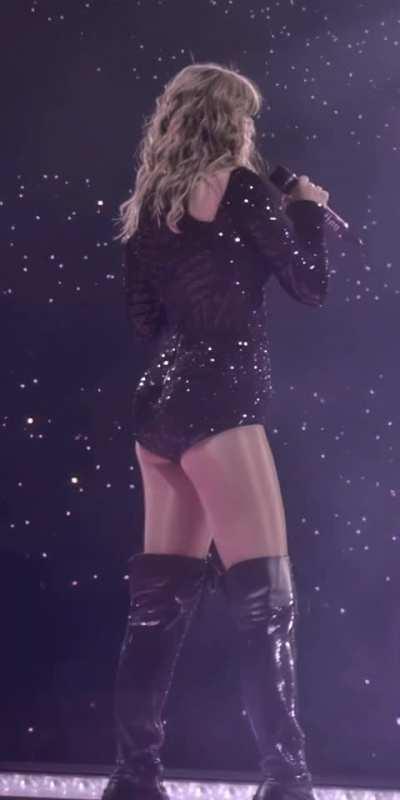 I will never get tired of worshipping her lustful body. Goddess of Sex