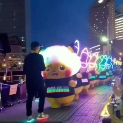 ThE jApAnEsE aRmY mObIlIzEs FoR tHe InVaSiOn