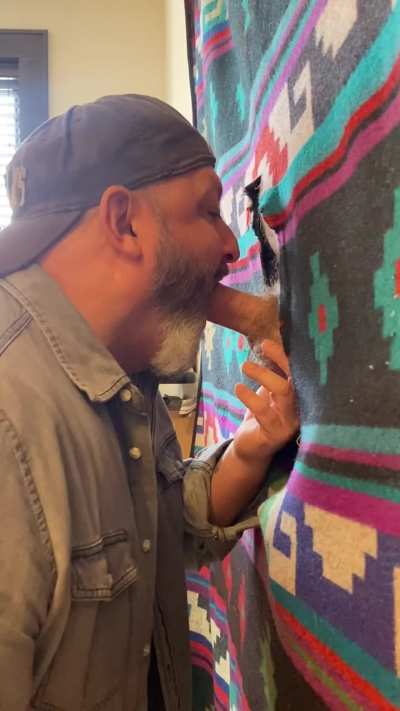 [47] Hot business man from NYC, was in town for business. He wanted what I gave him a year or so ago. He slid that already hard meat through with intentions of getting a draining. 