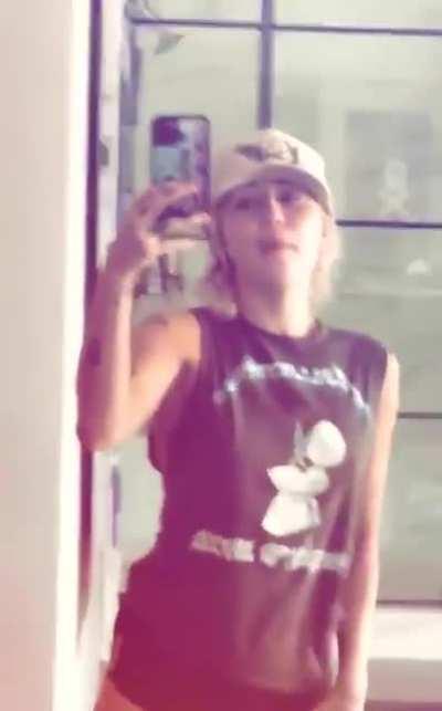 Let’s me see the back side