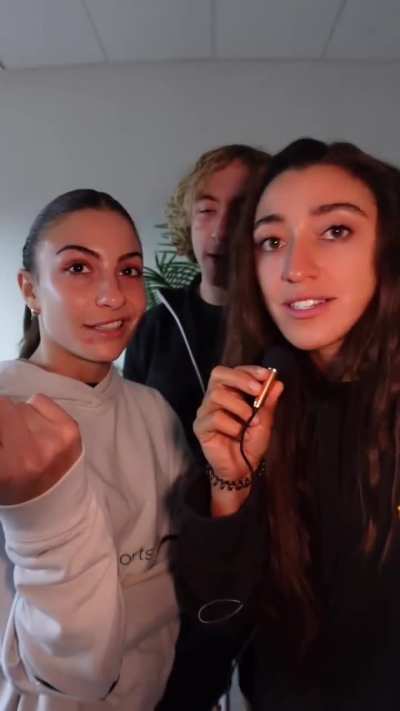 Happy WRENsday (December 10, 2025)