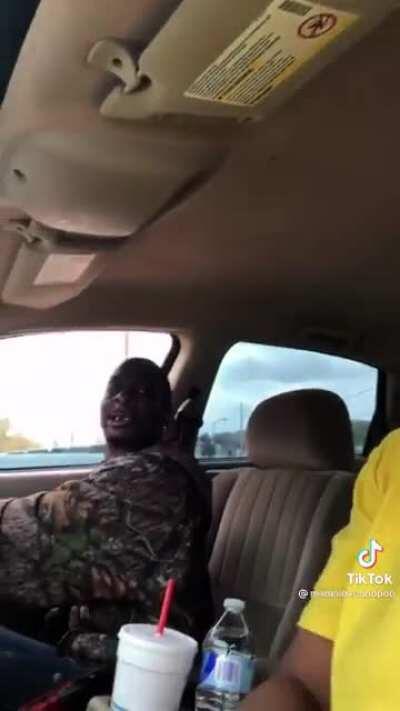 I ain’t know unc was a snagger😳