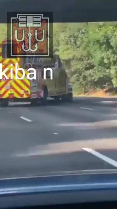 Caminhão de bombeiro drifitando fds