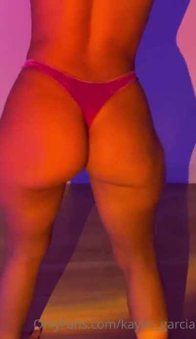 Kaylin Garcia Twerk