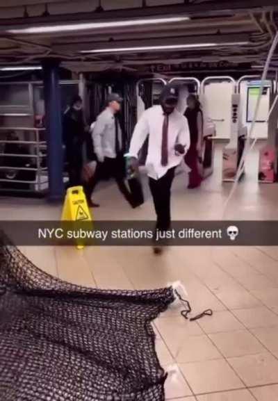 Drake the type to get caught in a IRL Scooby Doo trap