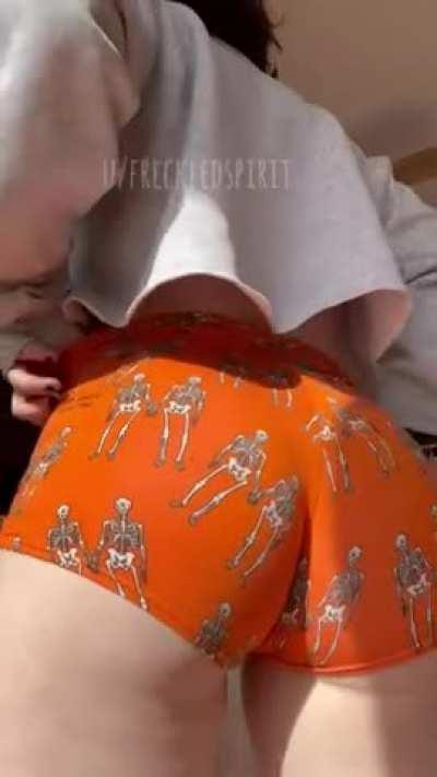 I’m your girl next door