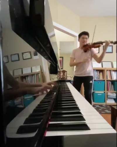 Nothing to see here... Keep scrolling