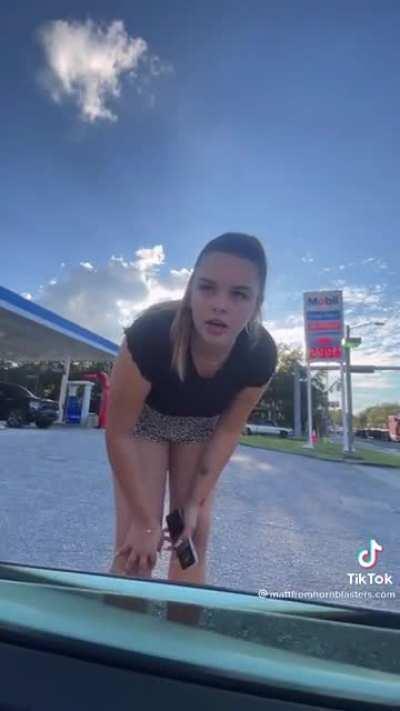 BRB I’m gonna rear-end a Lamborghini