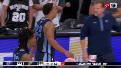 [Highlight] Referees forget to start clock in a close OT game, Grizzlies announcers set them straight