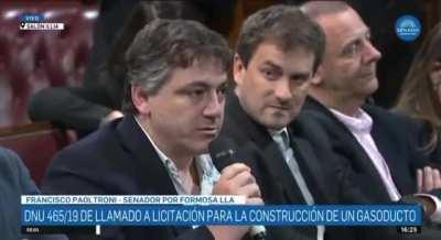 Un senador de LLA comparó al gobierno con el cuento de la Bella Durmiente: 