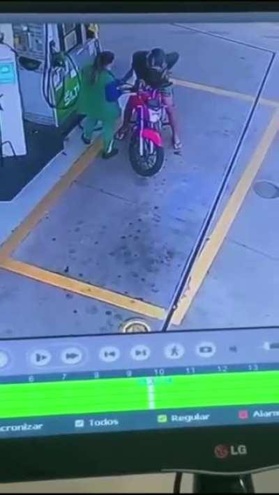 To drive Off without paying