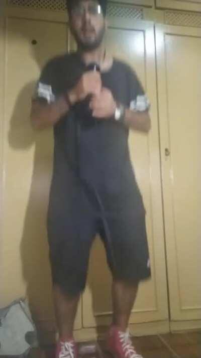 Covering Bubbles Buried in This Jungle. Guck the weak.