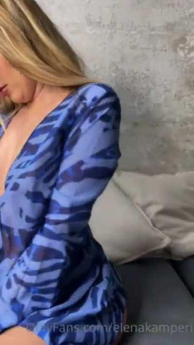 Sie ist viel zu heiß🤤